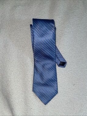NWT PERRY ELLIS PORTFOLIO Blue Striped Men's Tie - 100%SILK